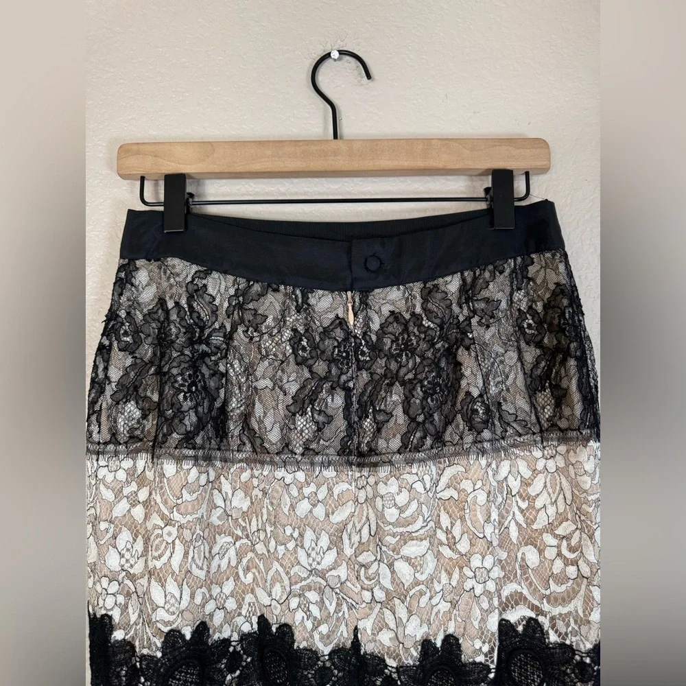 La Perla Lace Black & Cream Pencil Midi Skirt RTW Spring 2006 size 44 US 8 $1250